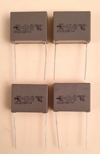 4 CONDENSATEURS  2,2 µF  TYPE