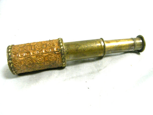 Ancienne longue vue - ,