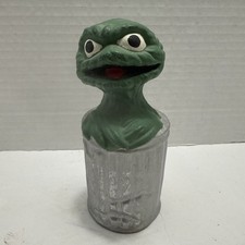 Vtg 4 7/8" Ceramic Oscar The