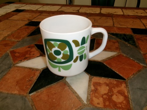 Mug ancien arcopal - mug, seventies