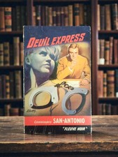 Livre de poche vintage