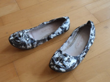 Chaussures ballerines marque Couleur Pourpre pointure 39