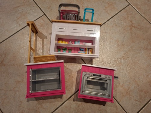 Barbie lot meubles four - barbie,