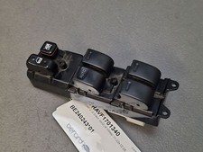 Commande lève vitre avant gauche - Toyota RAV4 II d'oct. 2003 à dec. 2005