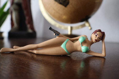 Figurine lara croft - figurine,