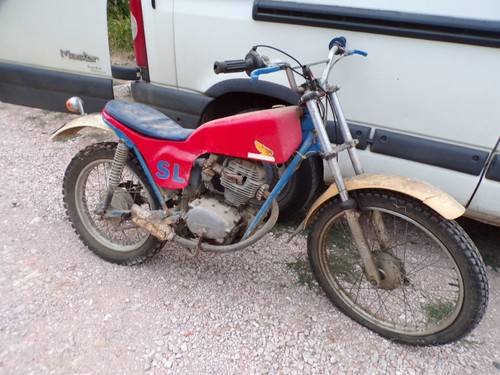 Honda 125 coque - sl,