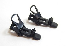 R 16362 - DEUX ATTELAGES A BOUCLE 27 mm POUR WAGON MARCHANDISE LIMA  HO