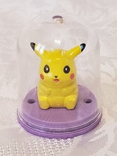 Vintage Figurine Pokémon Sous Cloche/capsule  Nintendo  Année 2000