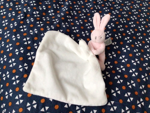 Doudou lapin avec - doudou, mouchoir