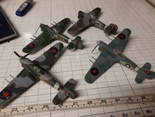 LOT MAQUETTE TYPHON FAUCON x 4 PIÈCES DÉTACHÉES OU RÉPARATION ECHELLE 1/72 E