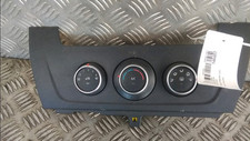 PANNEAU DE COMMANDE CHAUFFAGE CLIMATISATION Renault Master III (FV) 2023