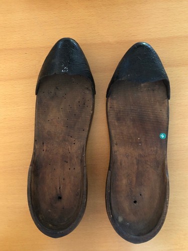 Anciennes chaussures sabots - chaussures, &