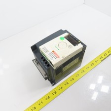 Schneider ATV12HU22M3 Altivar 3CV Variateur De Fréquence 240V 3PH Entrée/Sortie