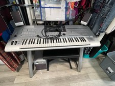 Yamaha Tyros 4 61-Key