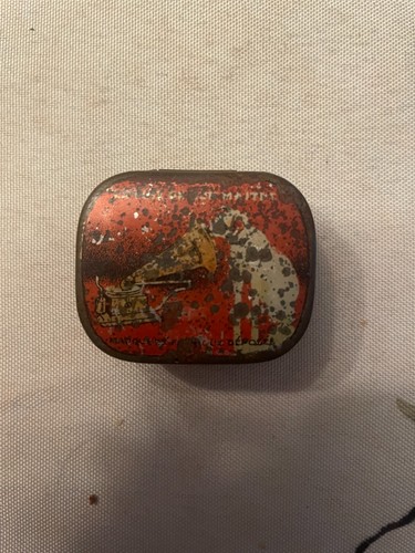 Boîte ancienne publicitaire - boÎte,