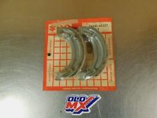 Mâchoires de frein Suzuki PV 50 1998-2000/ TS-ER 125 1982' 90' 92' 94' 54410-46