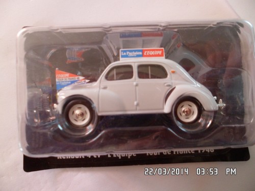 Renault 4cv equipe tour de - tour,