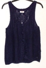 Joli haut tricot bleu DES