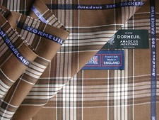 Dormeuil Amaadeus '365