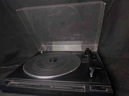 Tourne disque vintage - tourne-disque,