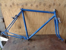 Ancien cadre  soudé brasé  style CAMPAGNOLO vélo course vintage vieux velo fixi