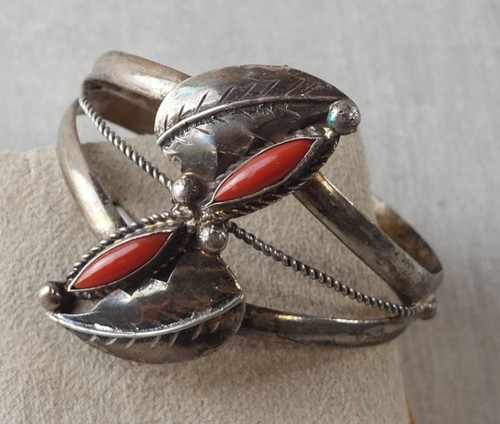 Ancien bracelet rigide - , /