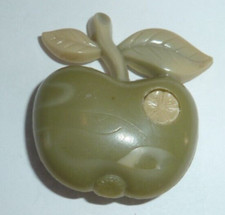 belle broche pomme vintage en