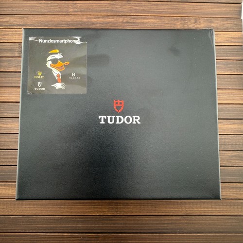 Conteneur pour montres tudor - pour,