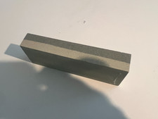 Pierre à aiguiser couteaux ciseaux outils de bricolage et jardinage