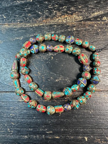 Collier ancien incrustation