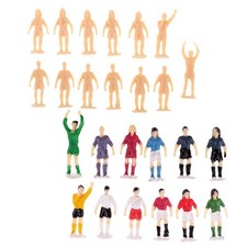 12 figurines de footballeurs