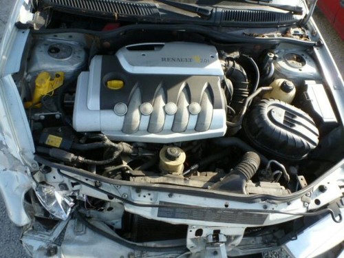 Pare choc arriere renault - arriere,