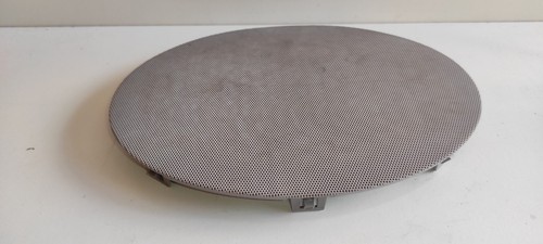 Garniture cache haut-parleur