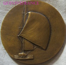 MED14326 - MEDAILLE VOILIER  -