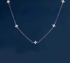 Collier Femme 4 Feuilles Argenté Zircon Ras Du Cou Élégant Cadeau Anniversaire