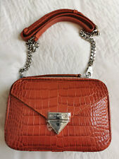 SAC BANDOULIERE EN CUIR ROUGE