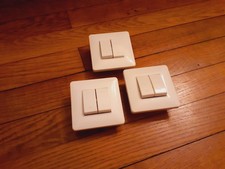 Lot 3 interrupteurs volet roulant marque TELECO SB 31