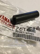 Yamaha 90387-07X01 entretoise pare brise scooter YP125E Skyliner YP125 Majesty 