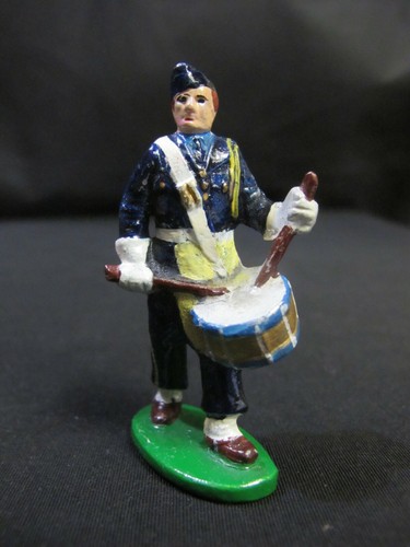 Quiralu chasseur au - -, défilé