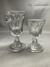 2 VERRES EN CRISTAL MOULÉ , XIX eme SIÈCLE , PÉRIODE BACCARAT LE CREUSOT