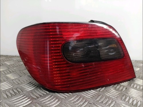 Feu citroen xsara phase 2 - g,