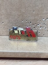 (T1) Pin's vintage épinglette pins publicitaire Tabac WINSTON 90's voiture 