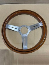 Volant classique en bois Nardi