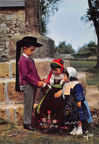 Folklore breton enfants en - 29-folklore,