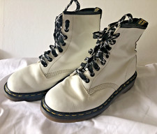 Womens Dr Martens DMs 8 Eyelet White Leather Boots Made in England Sz 8