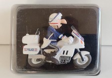 Figurine moto en résine Joe