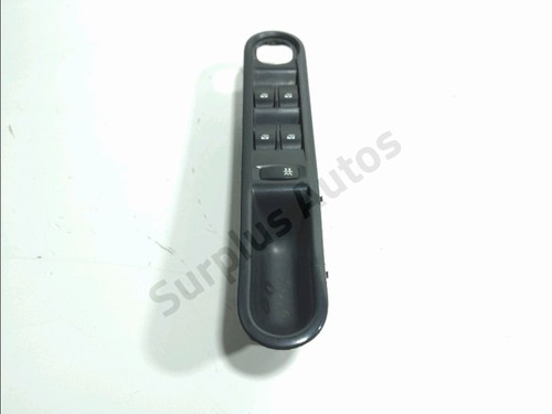 Commande leve vitre avant - commande,