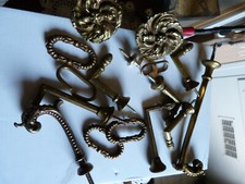 ACCESSOIRES Pour RIDEAU:-PITONS-SUPPORTS RIDEAU BRONZE LAITON 