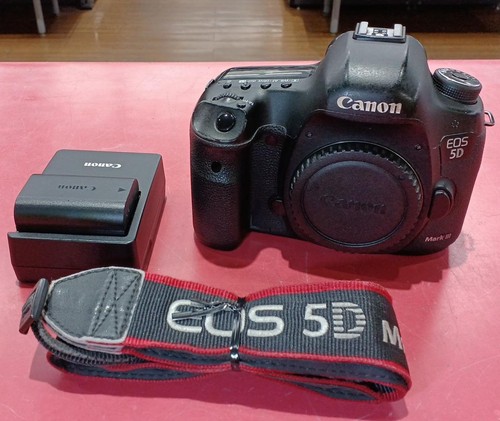 Canon eos mark iii digital - eos,