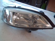 Optique avant principal droit